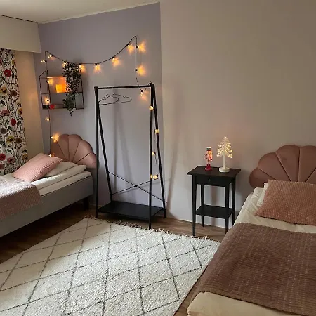 Cozy Two-bedroom With Sauna In The Center Of *